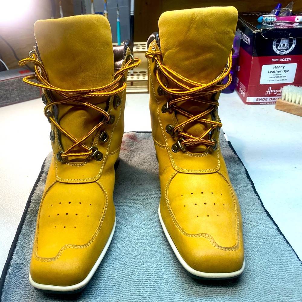 Timberland Premium Ankle Boots 19345 Wedge Wheat Leather size 8.5 square toe